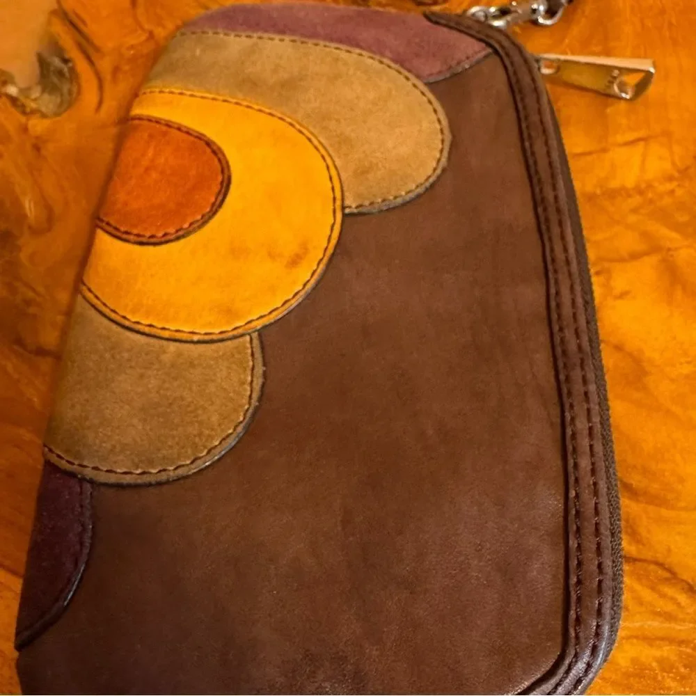 Fossil Fifty Four Patchwork Leather Wristlet – Y2K Boho Brown